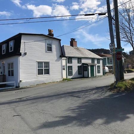 Unique Stay! Converted Church In Idyllic Location St. John's Buitenkant foto