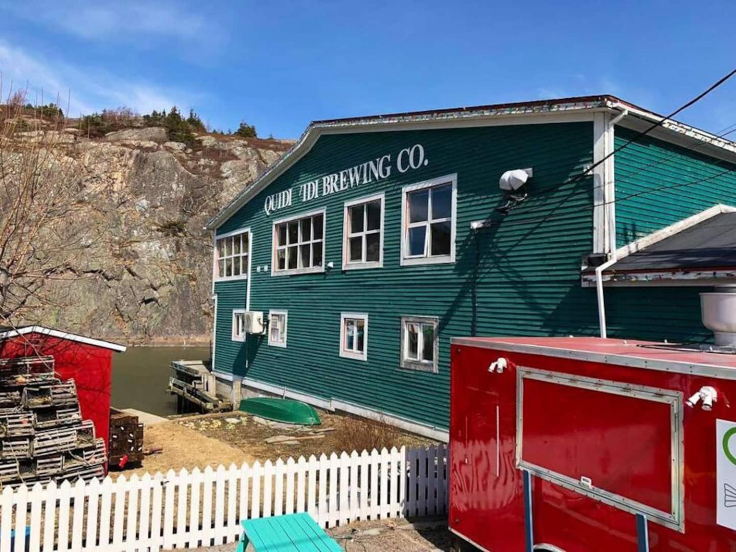 Unique Stay! Converted Church In Idyllic Location St. John's Buitenkant foto