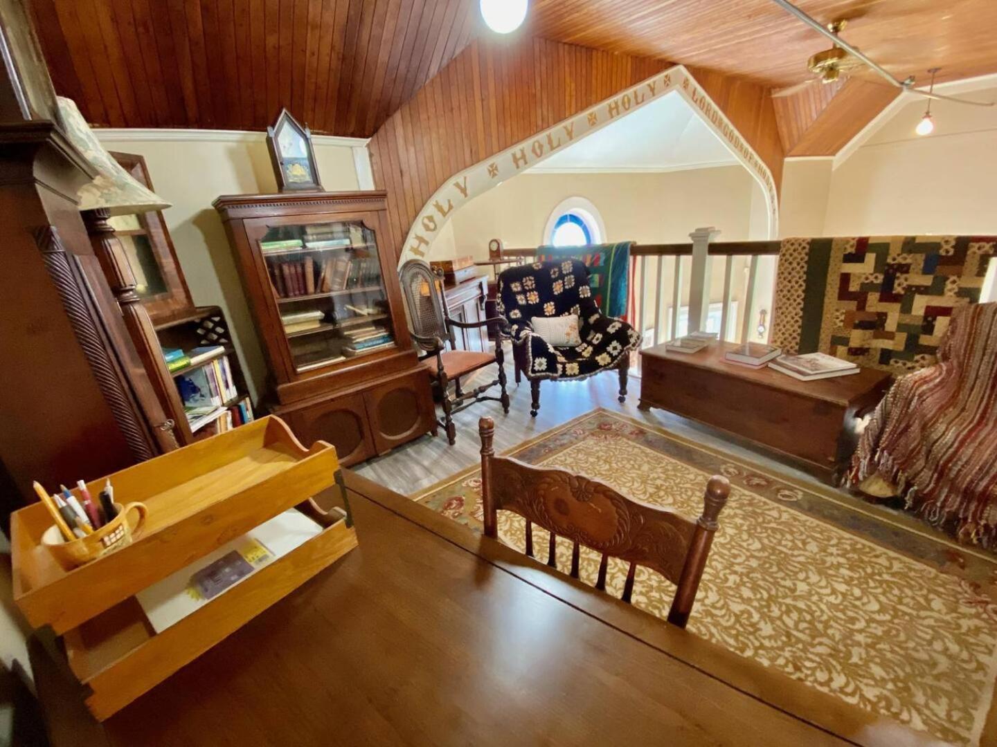 Unique Stay! Converted Church In Idyllic Location St. John's Buitenkant foto